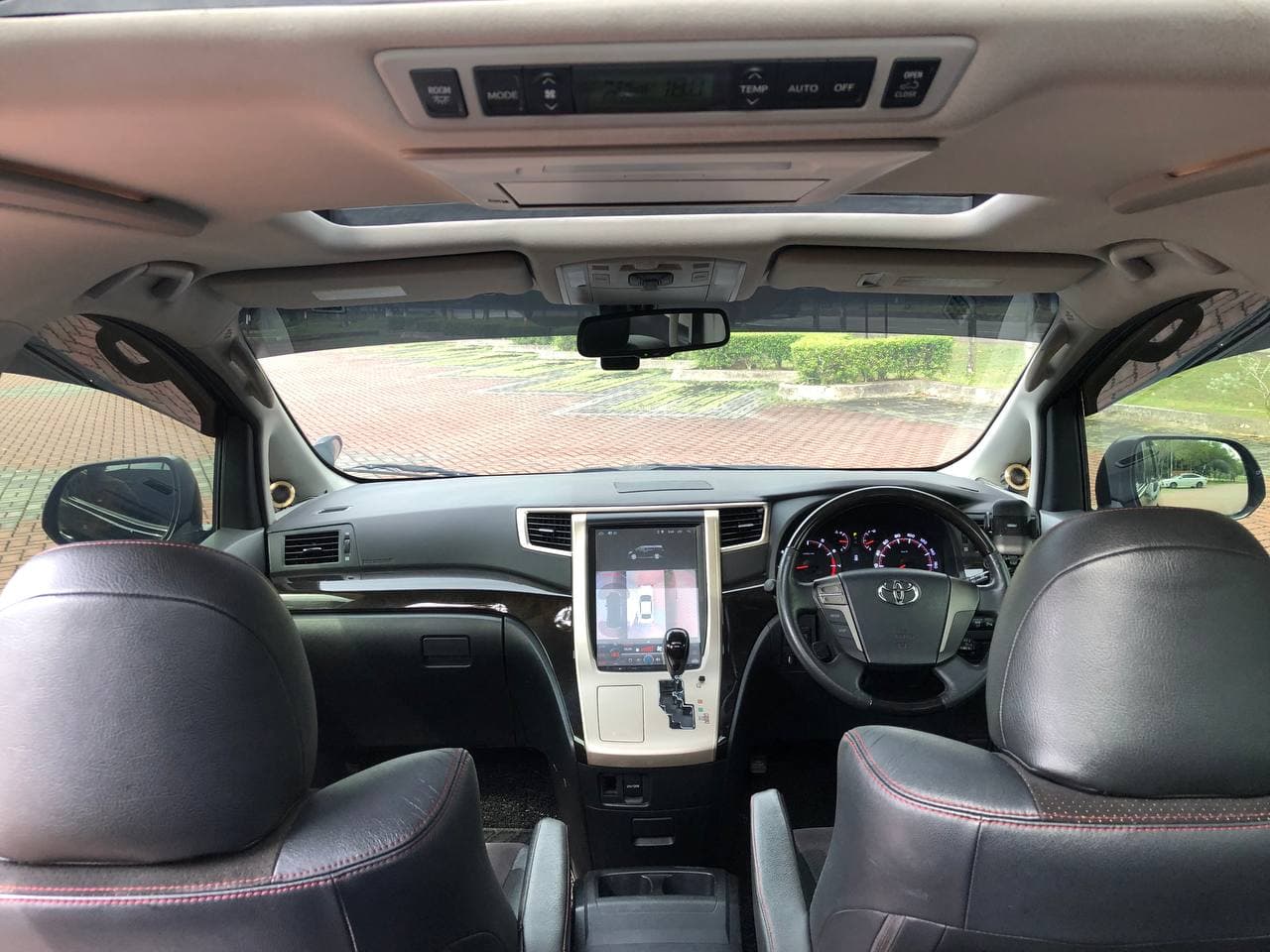 2014 Toyota  Vellfire ANH 20 - image 1