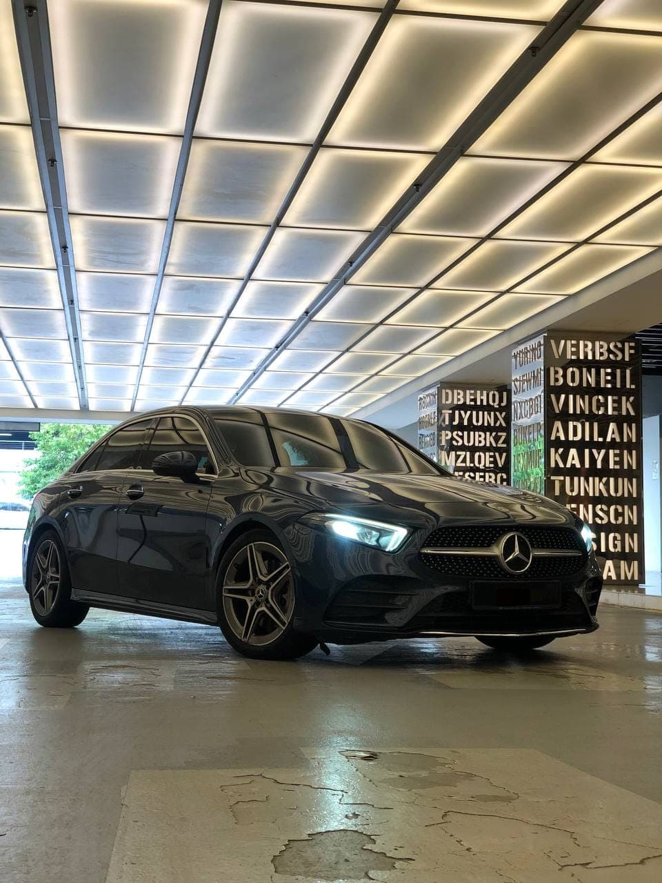 2022 Mercedes  A250 thumbnail 3
