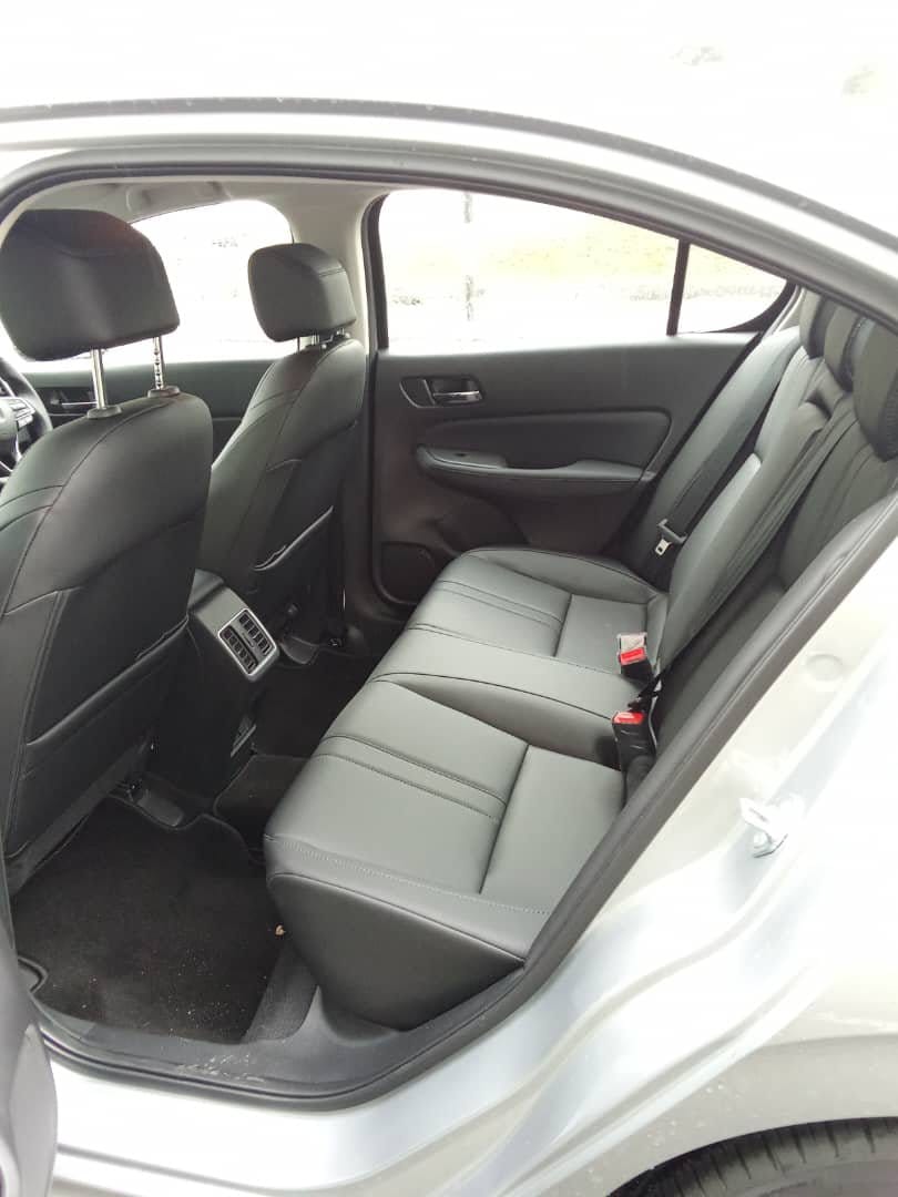 2023 Honda City 1.5 V thumbnail 3