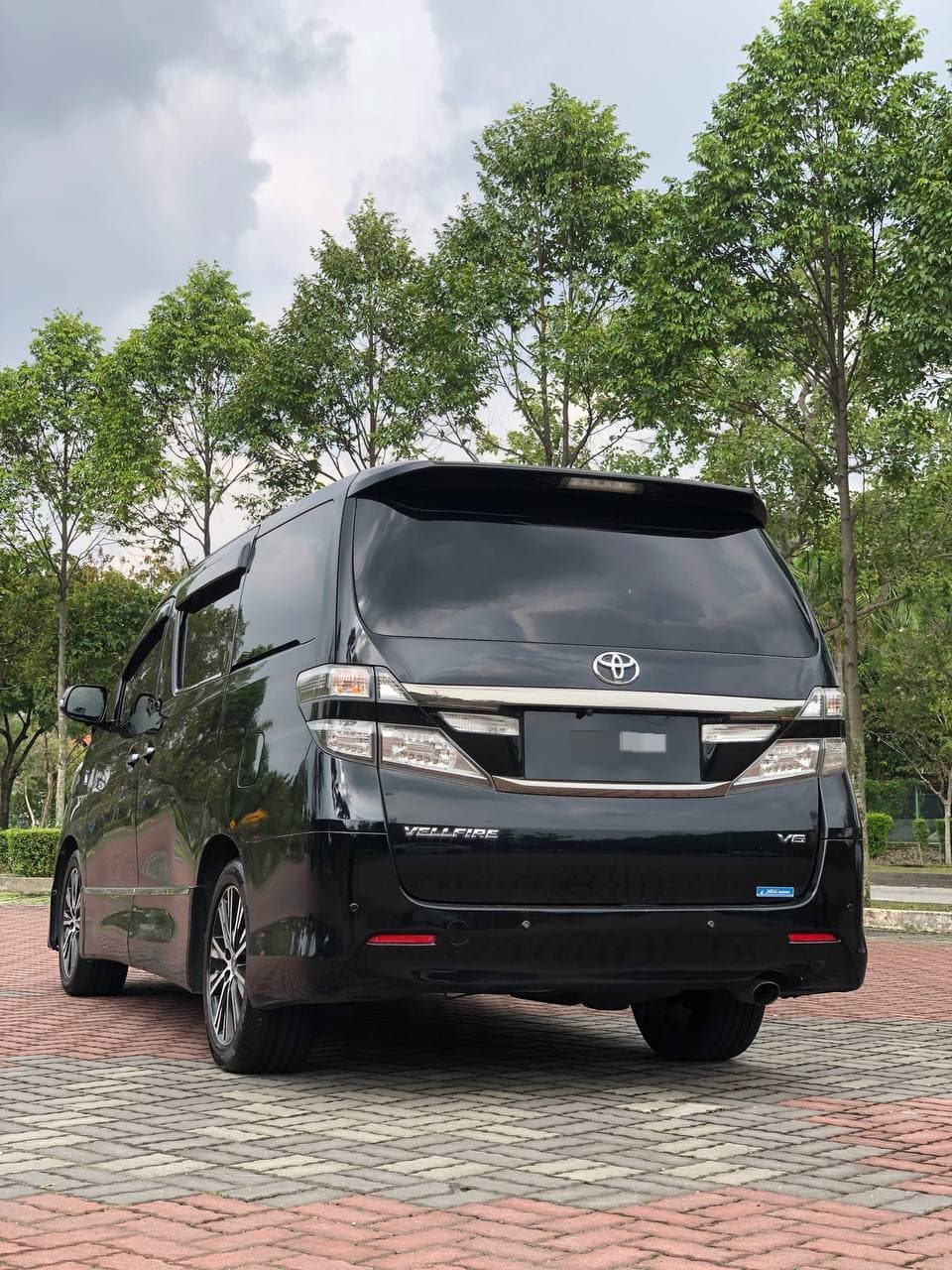 2014 Toyota Vellfire ANH 20 — Car Rental Malaysia