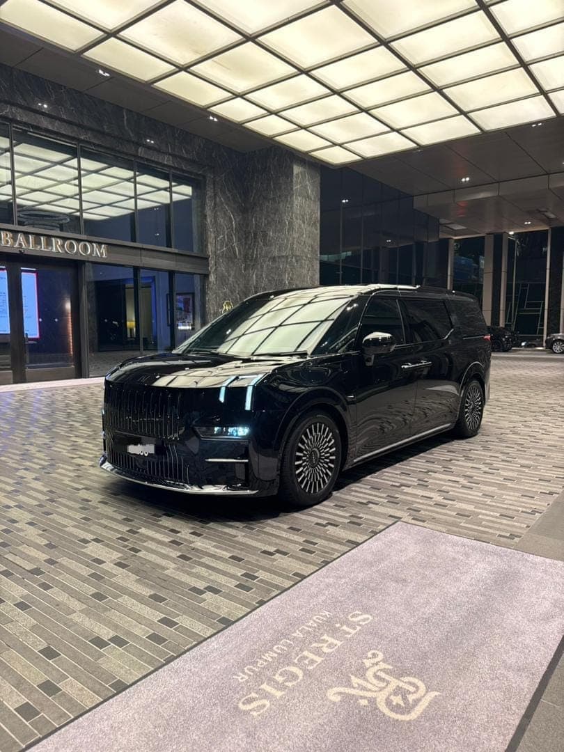 2025 Zeekr D9 — Car Rental Malaysia
