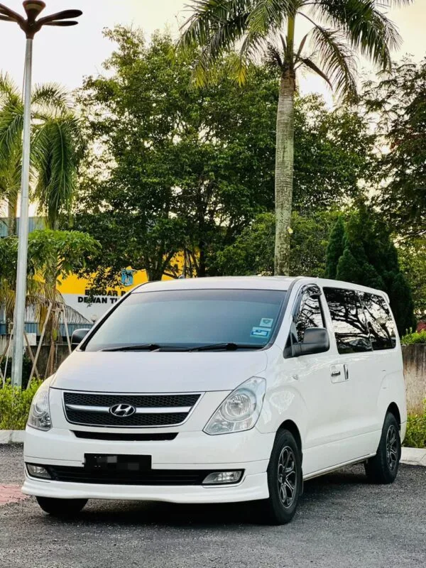 Starex 10 Pax - Airport Transfer - Image 5